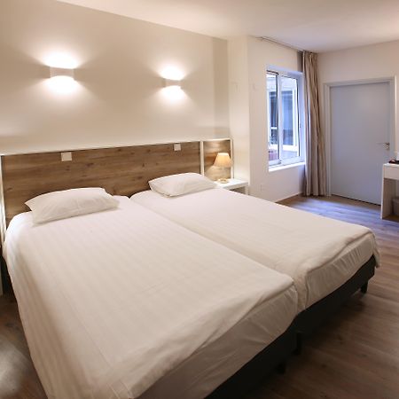 Centrum Hotel - City Center Nikosia Bagian luar foto