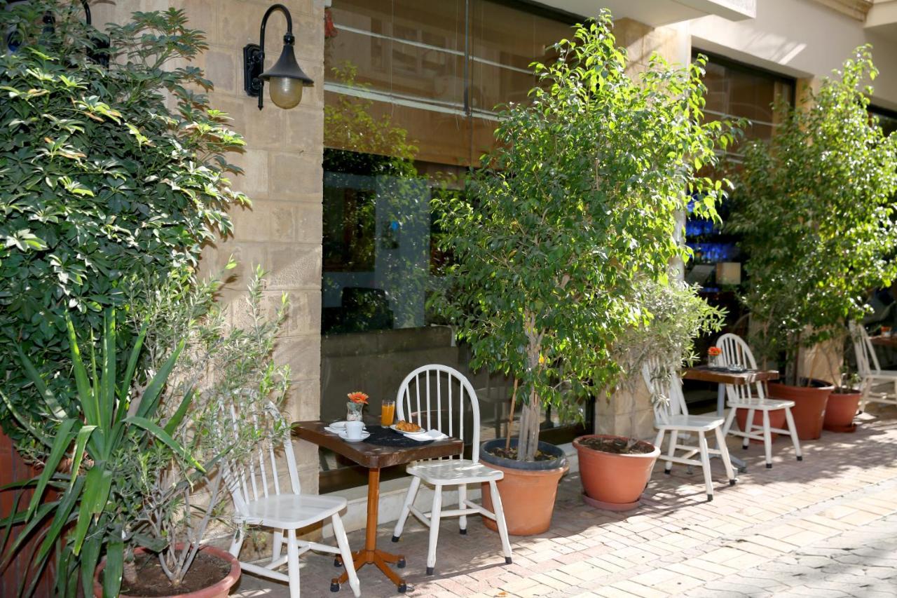 Centrum Hotel - City Center Nikosia Bagian luar foto