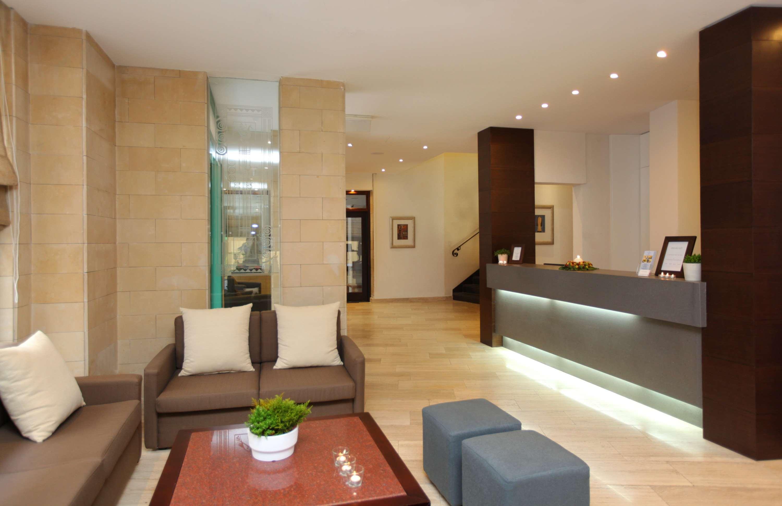 Centrum Hotel - City Center Nikosia Bagian luar foto
