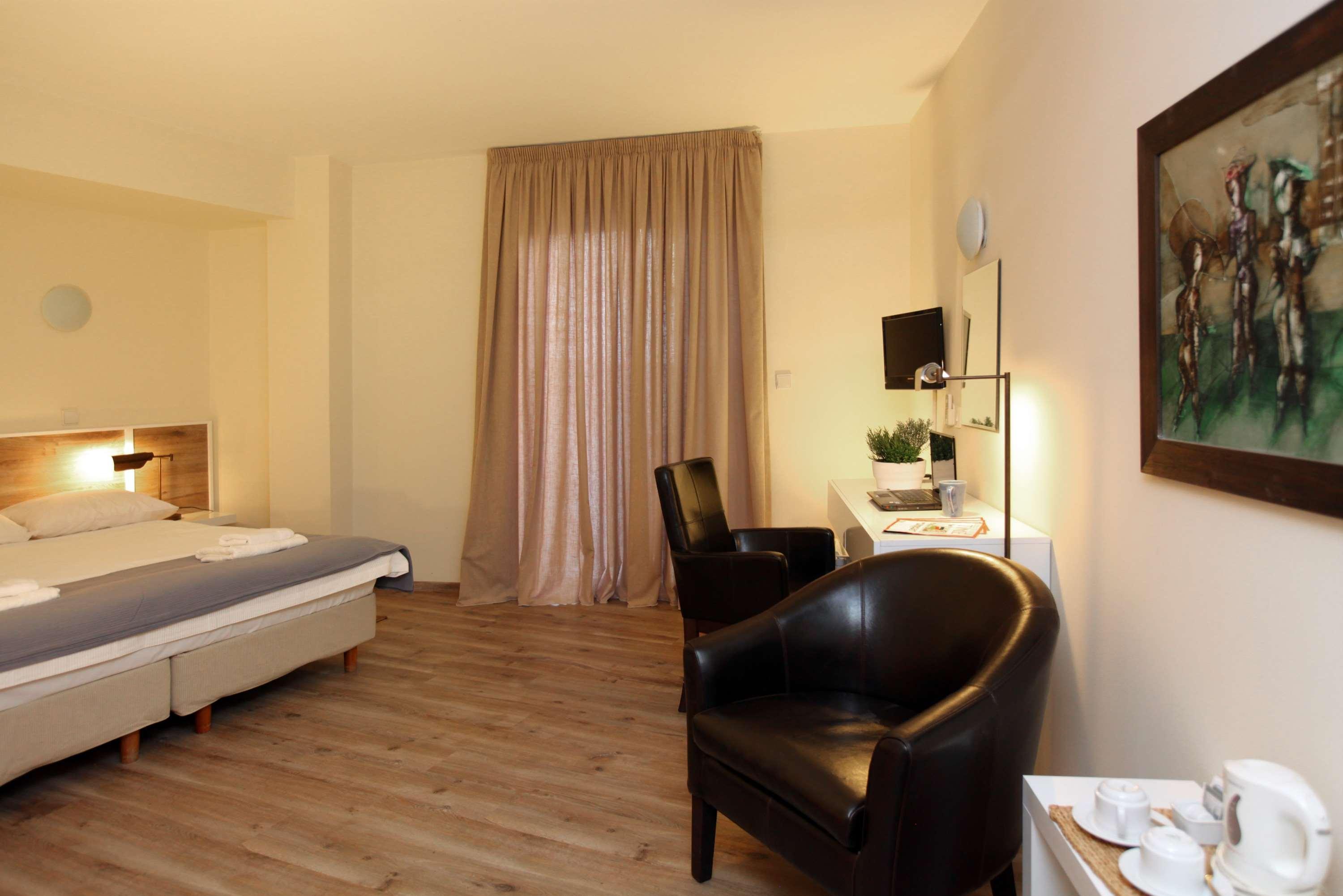 Centrum Hotel - City Center Nikosia Bagian luar foto