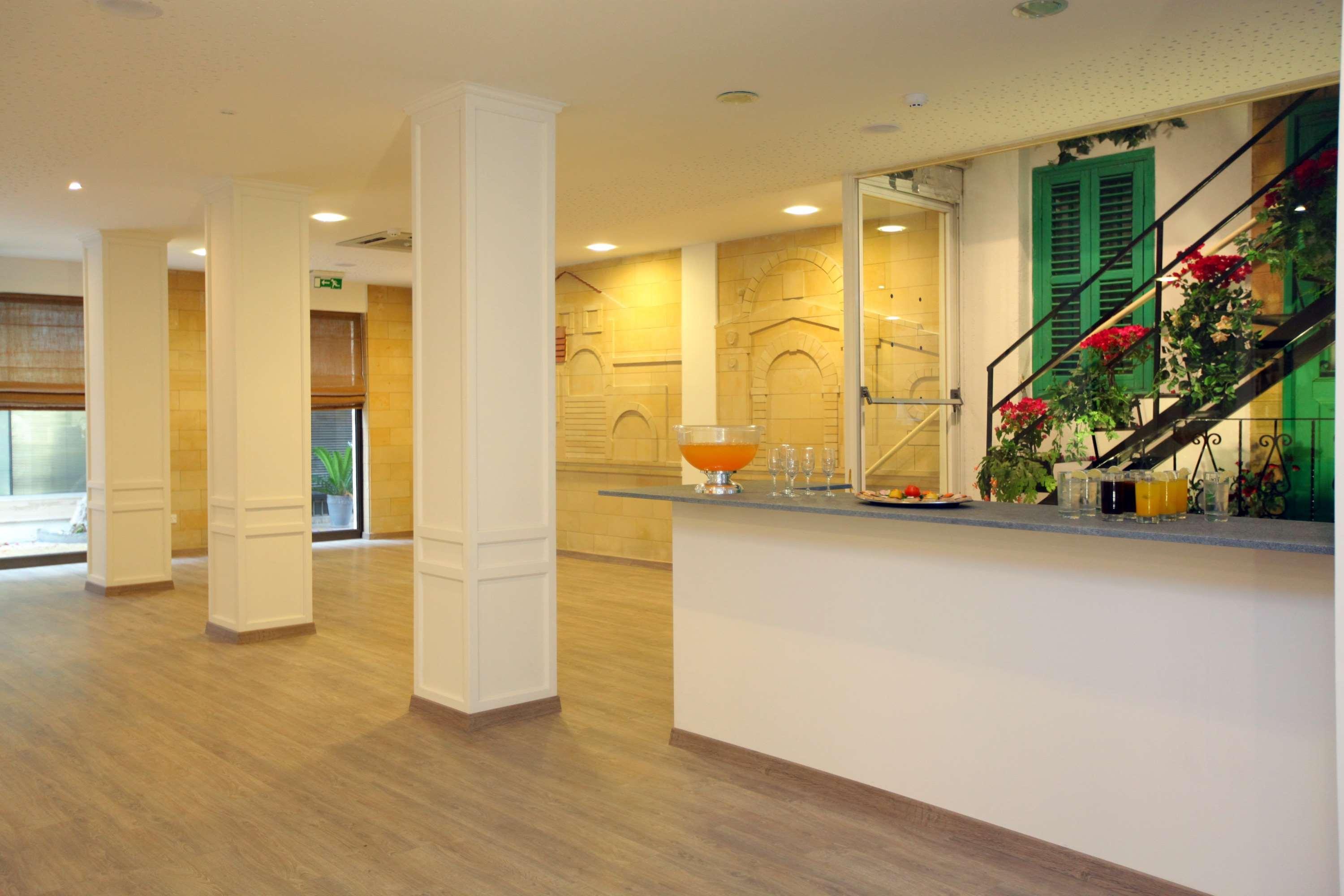 Centrum Hotel - City Center Nikosia Bagian luar foto