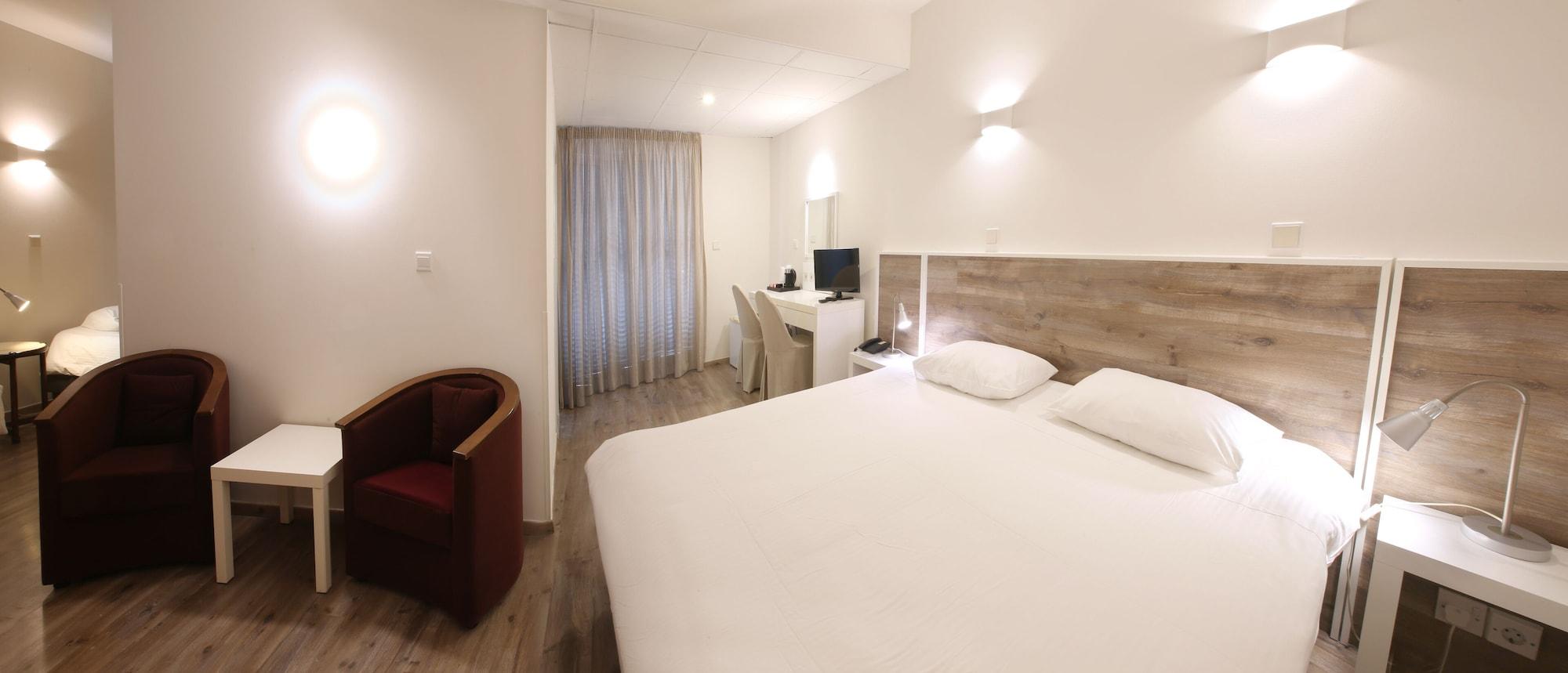 Centrum Hotel - City Center Nikosia Bagian luar foto
