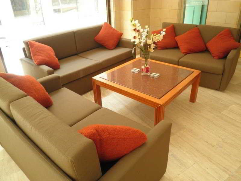 Centrum Hotel - City Center Nikosia Bagian luar foto